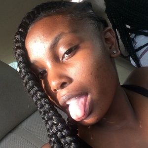 Meet your Posher, Starla